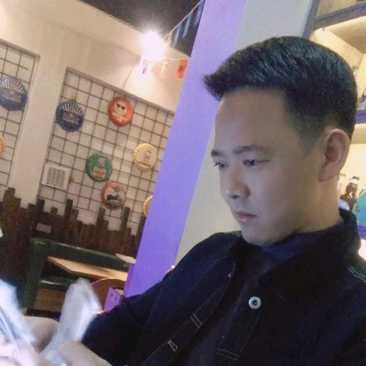 我叫，，重生，，