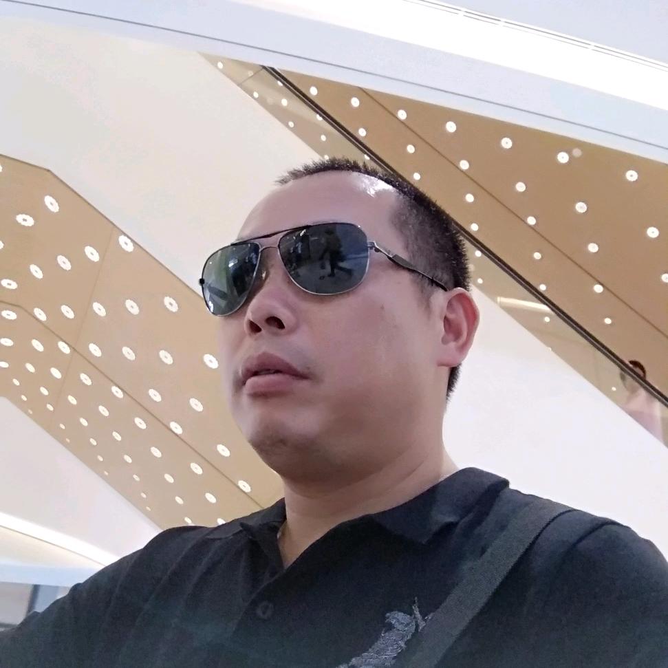 门楼仔（根哥）