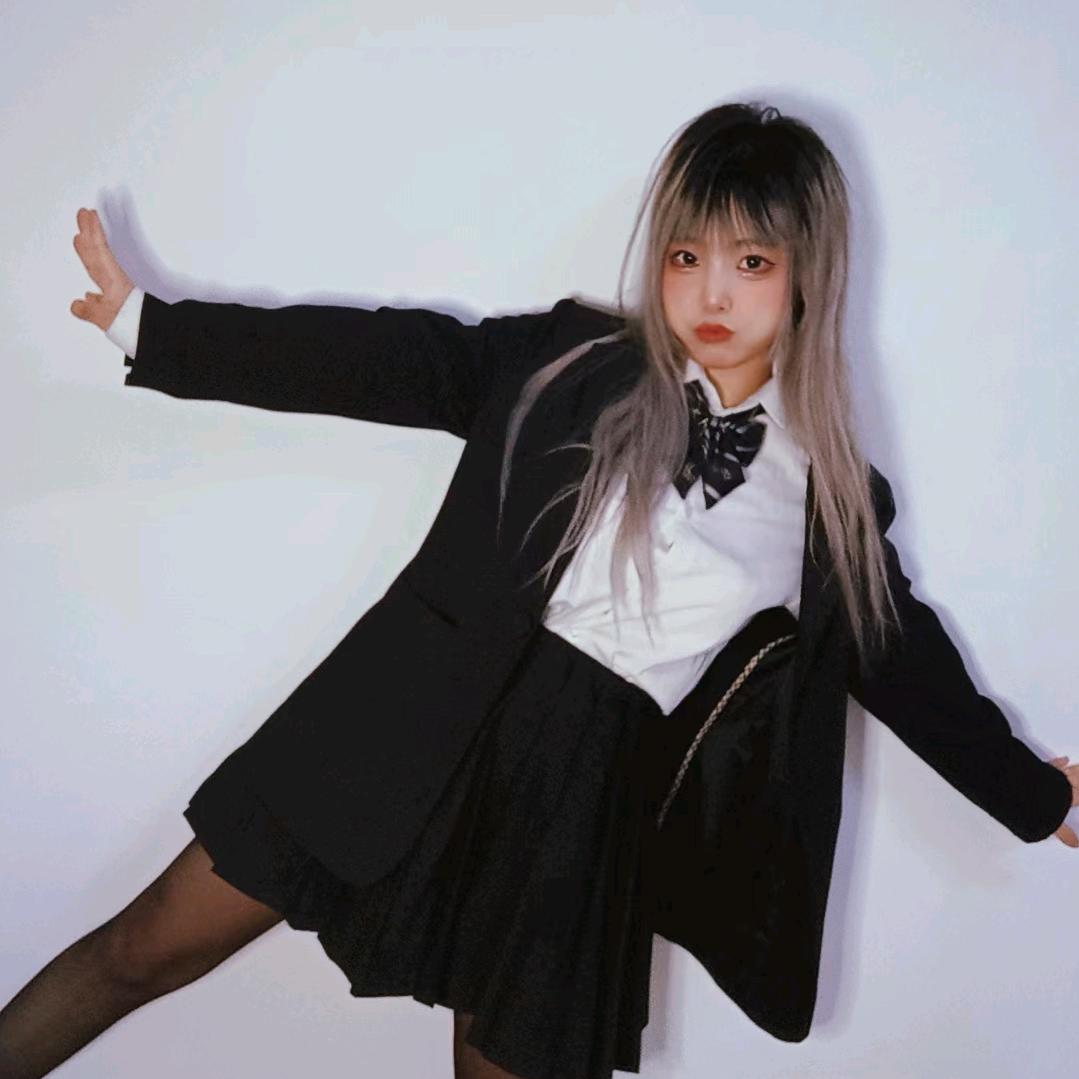 十日月小姐