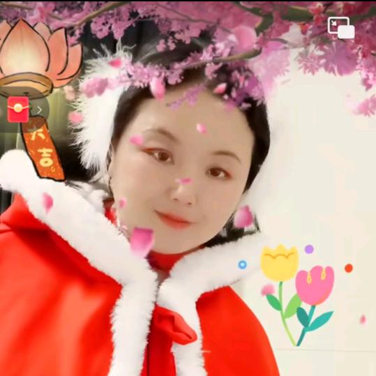 糖果儿（安）好物百货在橱窗