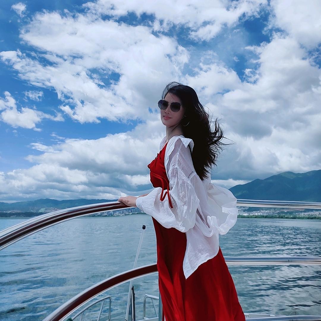 家禾折扣生鲜购物中心