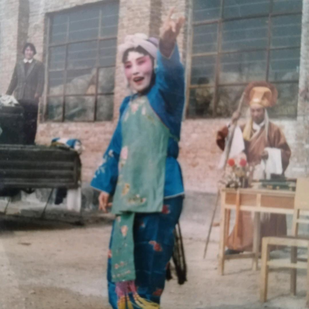 鼎红演艺（感恩）