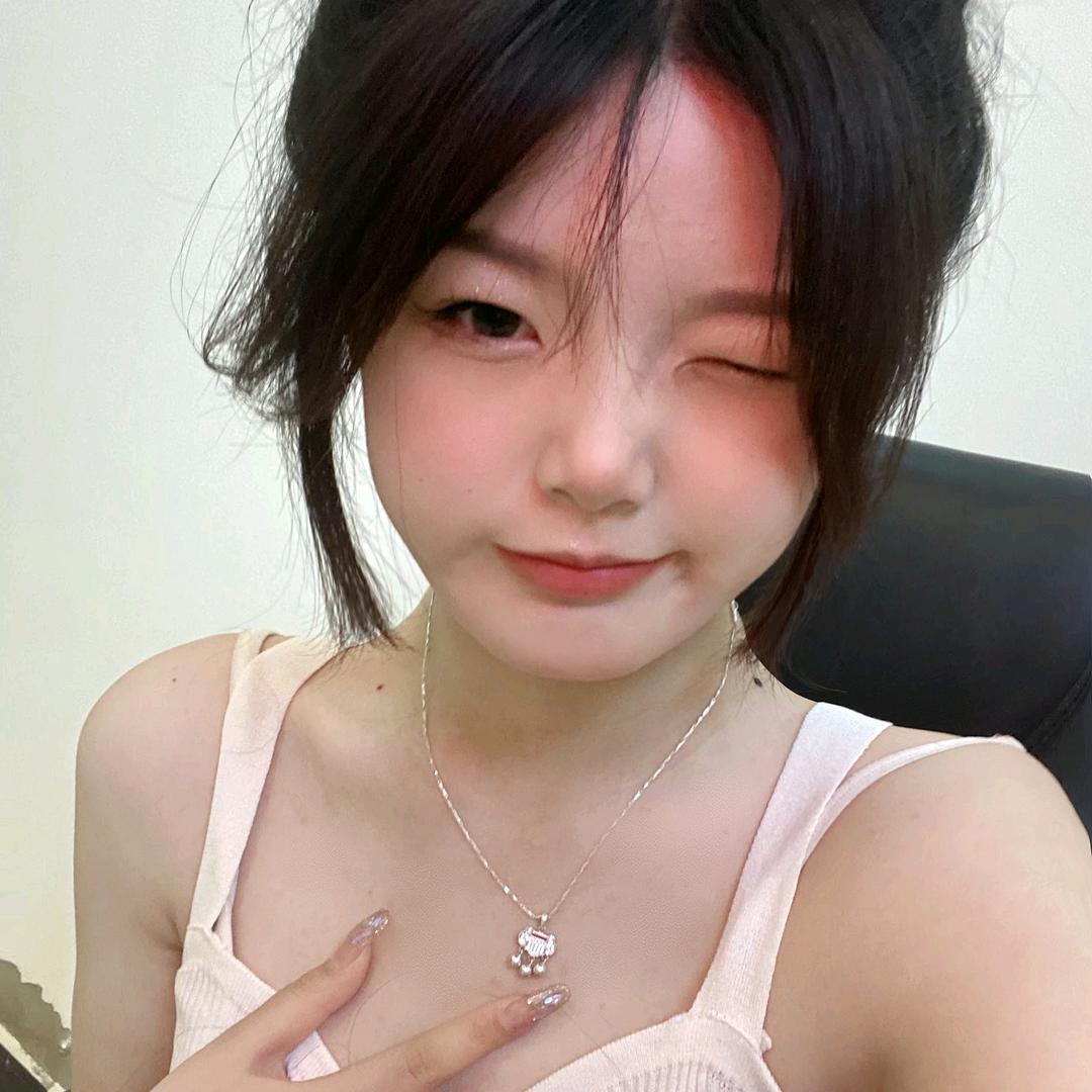 小陈(严浩翔微博直播回评论版)