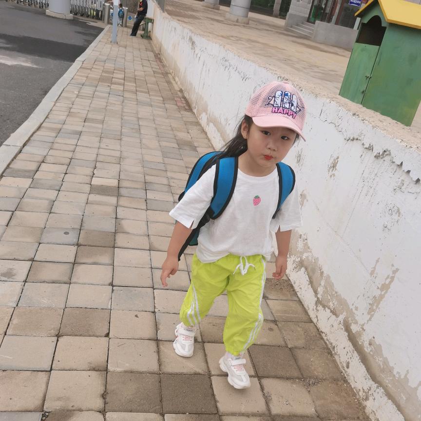 小脚滚热