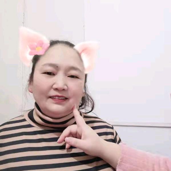 开心的翠翠