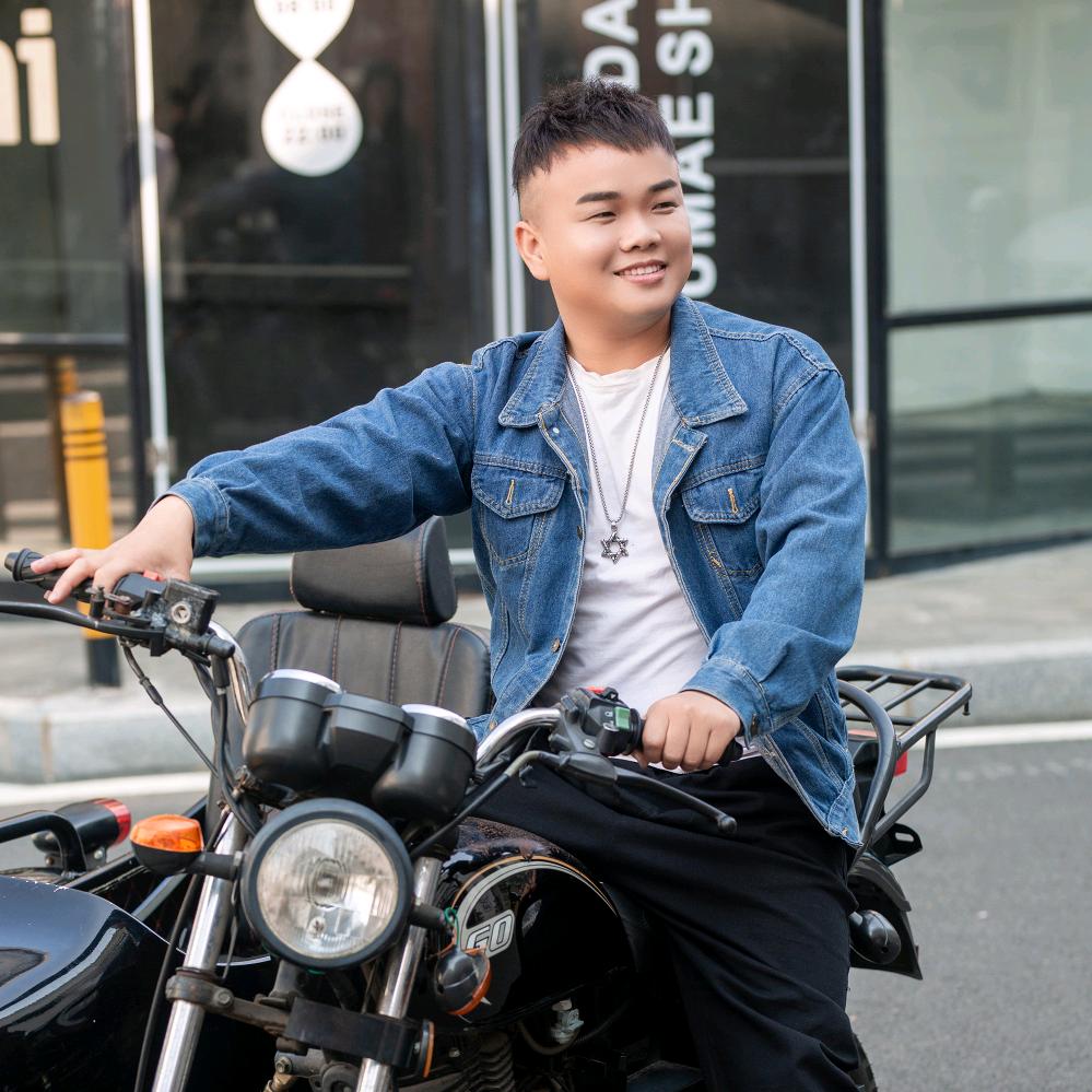 深圳啊利淘车（胶己人）