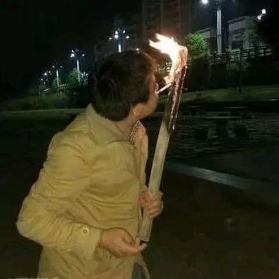 红颜＿✨知己