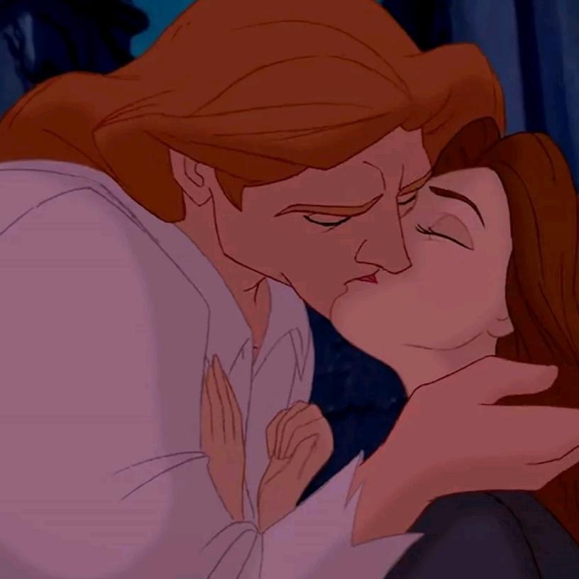 喜欢吃水蜜桃🍑