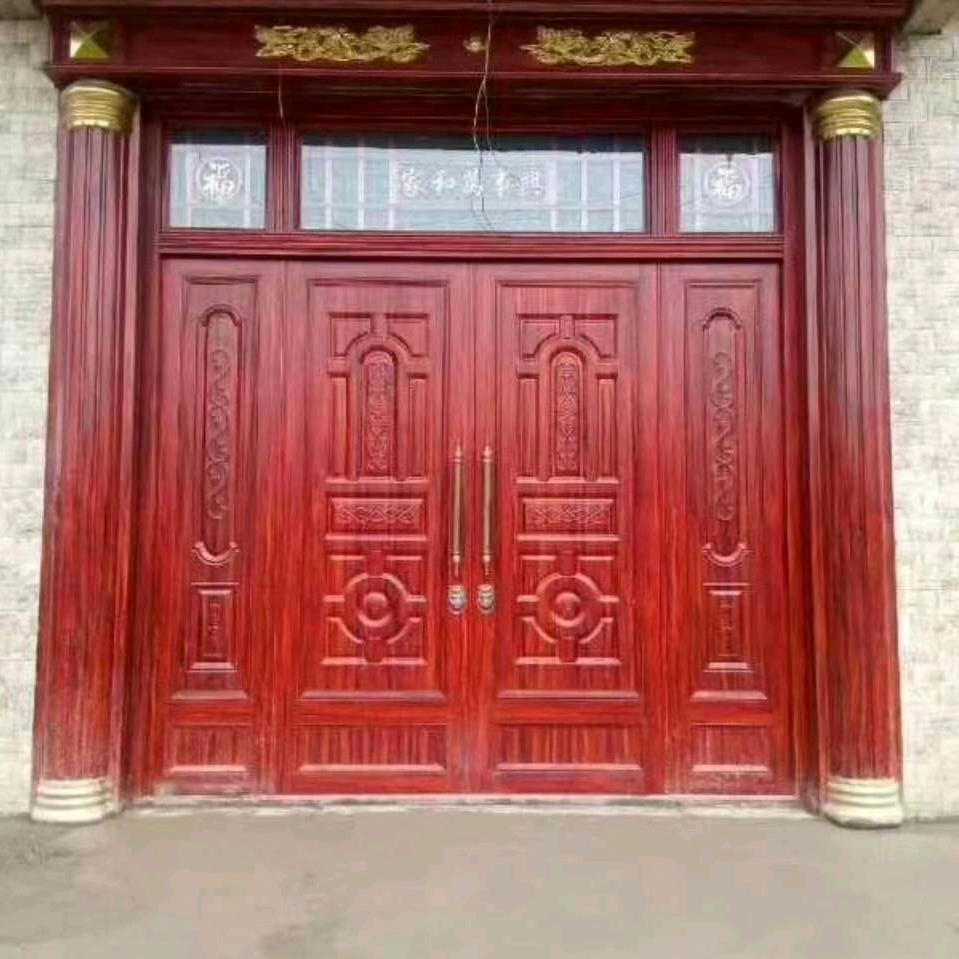 加工铝合金门窗的罗姐