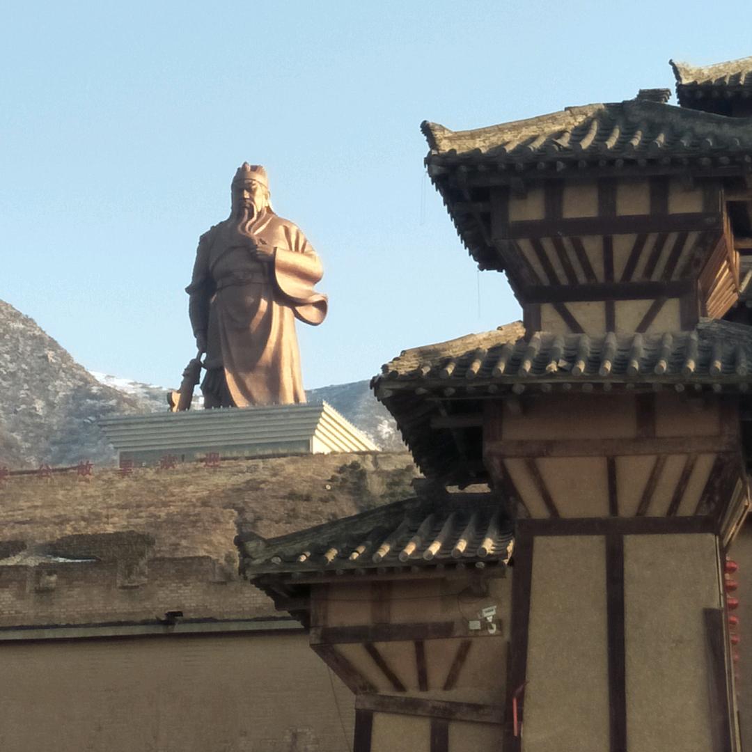 任情世故