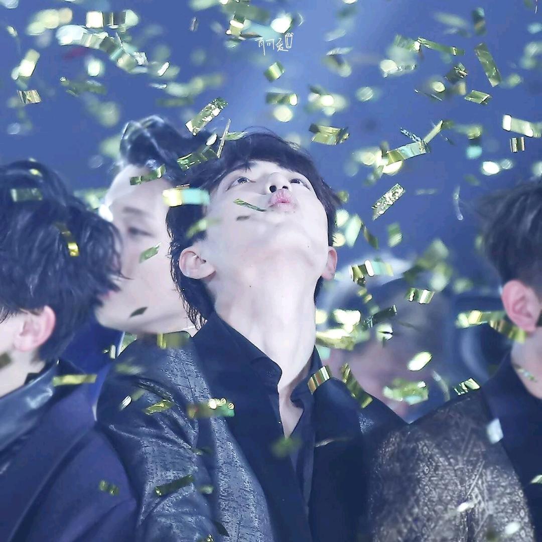 祝我逢考必过八方来财财运亨通日进斗金🔥