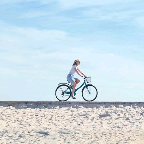 阳光走在风雨后