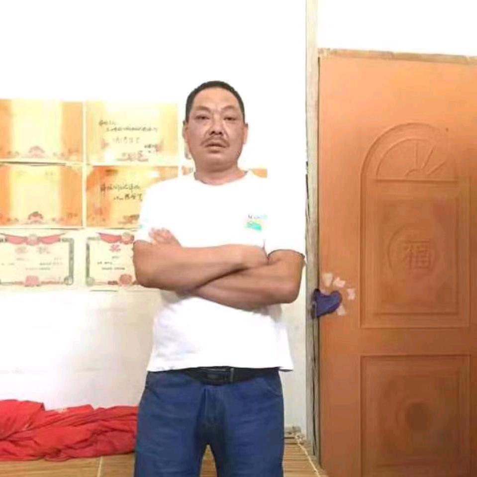 红尘有爱