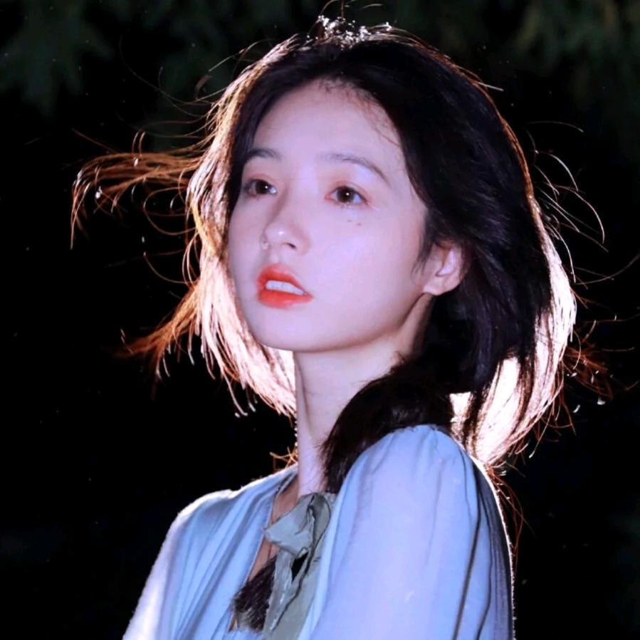 希子