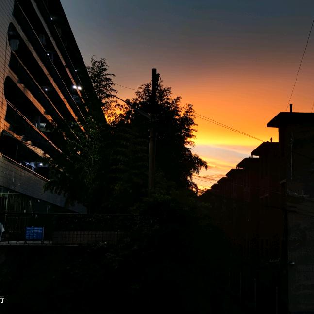 观山湖区青云路感遇烤鱼店