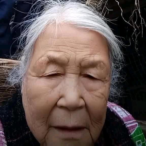 秀华