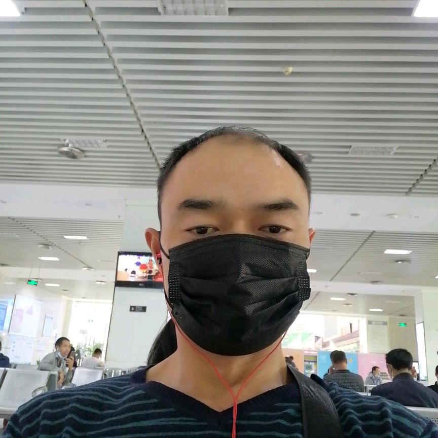 奔跑的大叔