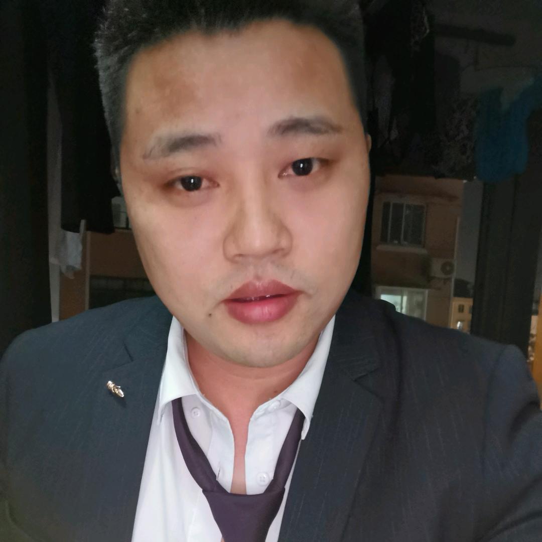 奋斗中的小青年