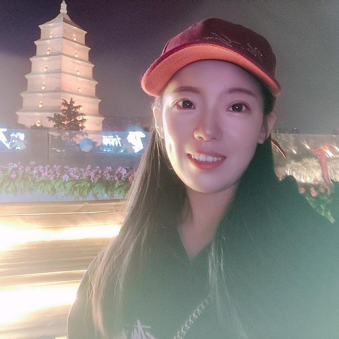是小樱吖🌸