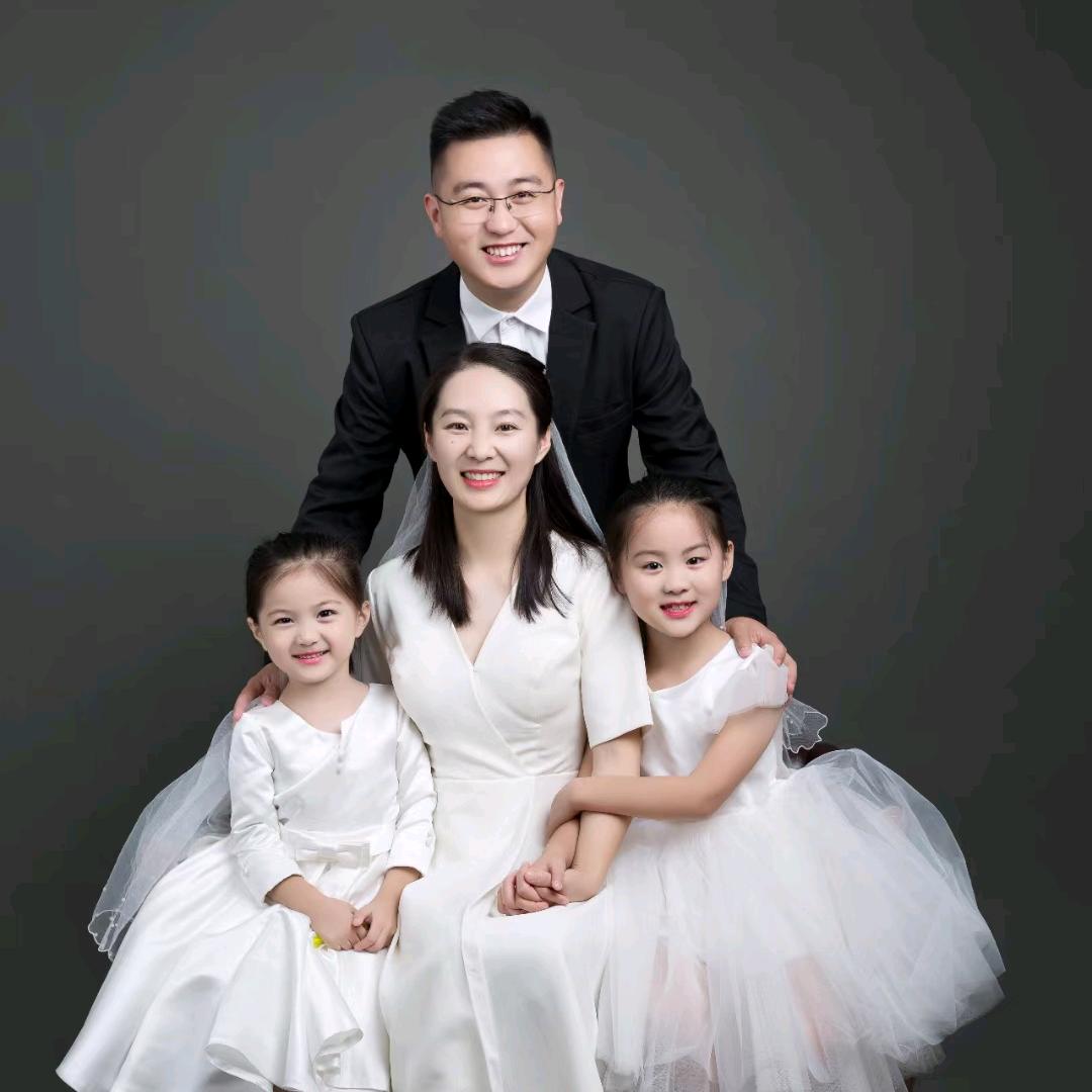 依朵一家人@抖音