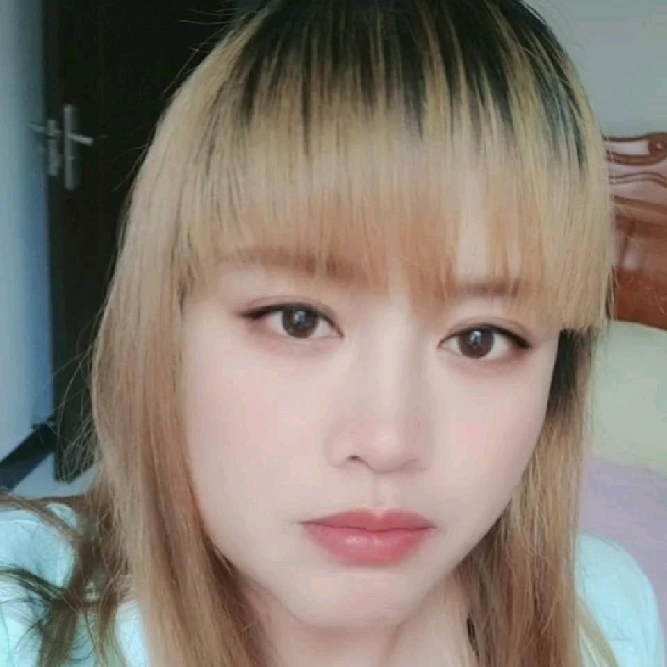 兴义英子🐰🐍