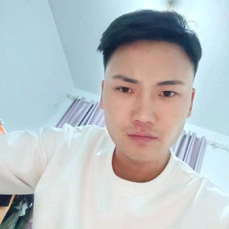 兴义铭优寄售行。黄金奢饰品回收