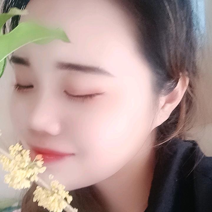 热爱生活的冯同学🌻🌻