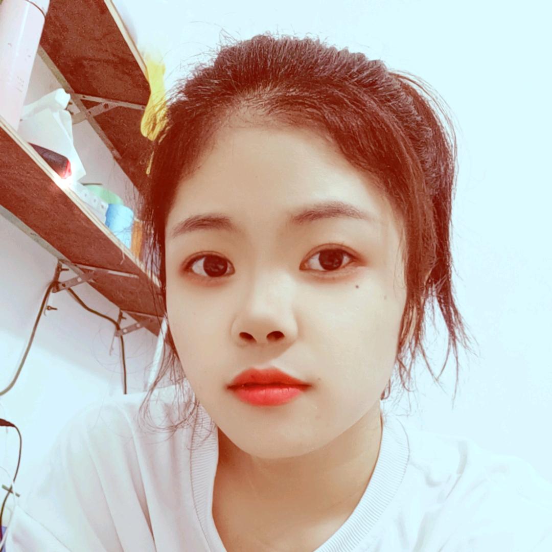 大 白