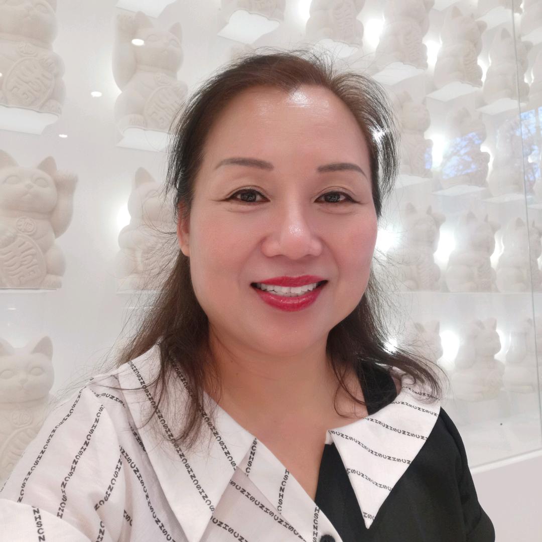 沙雅·丽人服饰·魏姐