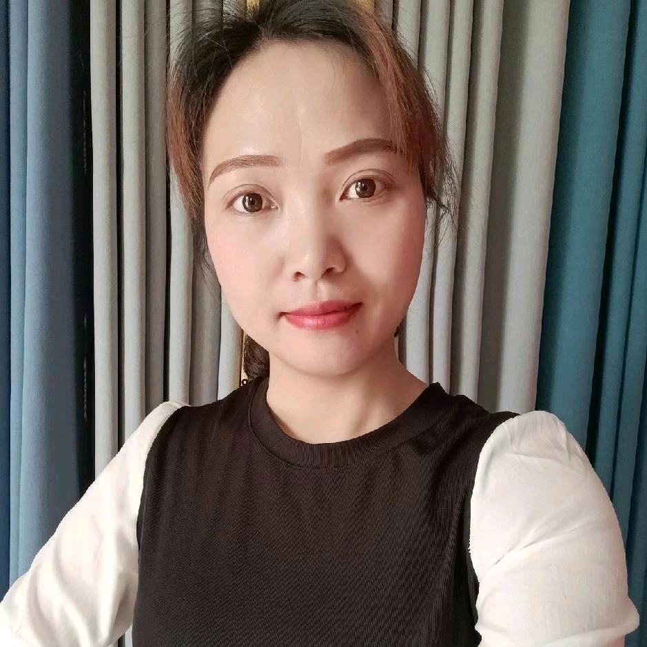 秋燕窗帘、全包沙发套定制