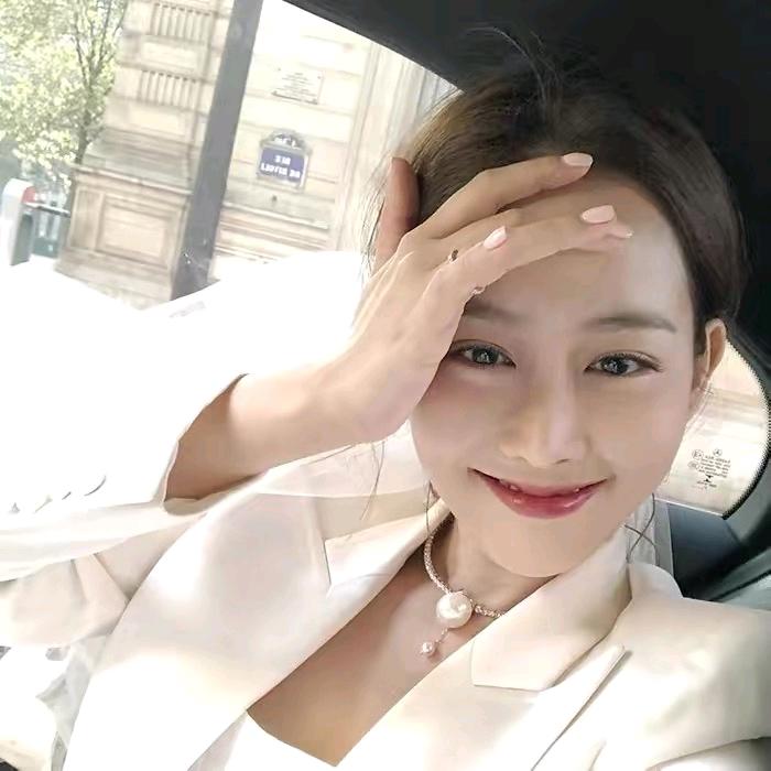蓉蓉