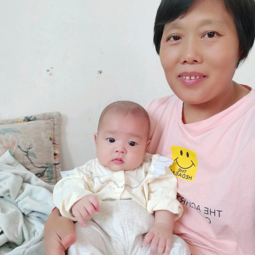 沙滩美酒河