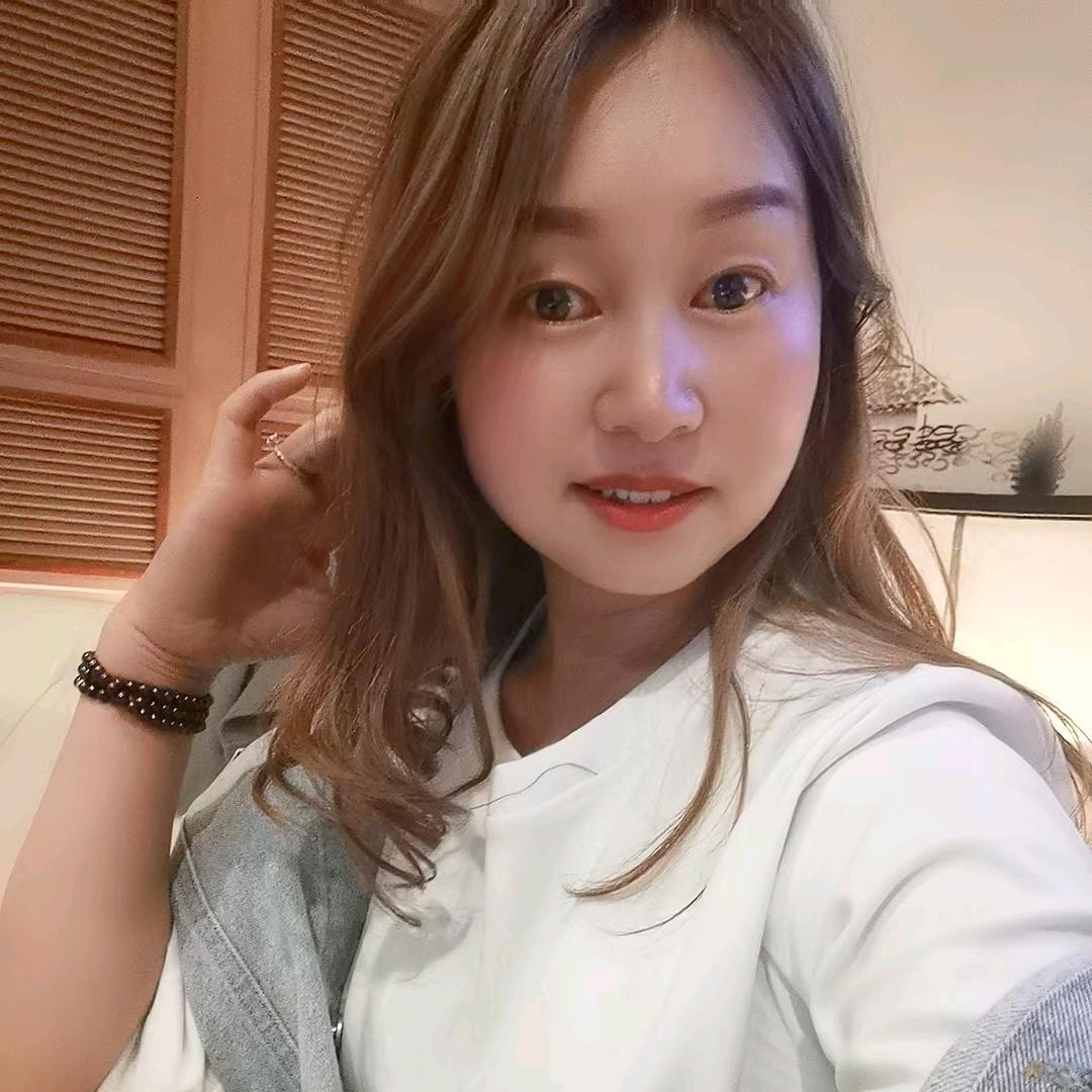 潘弯弯