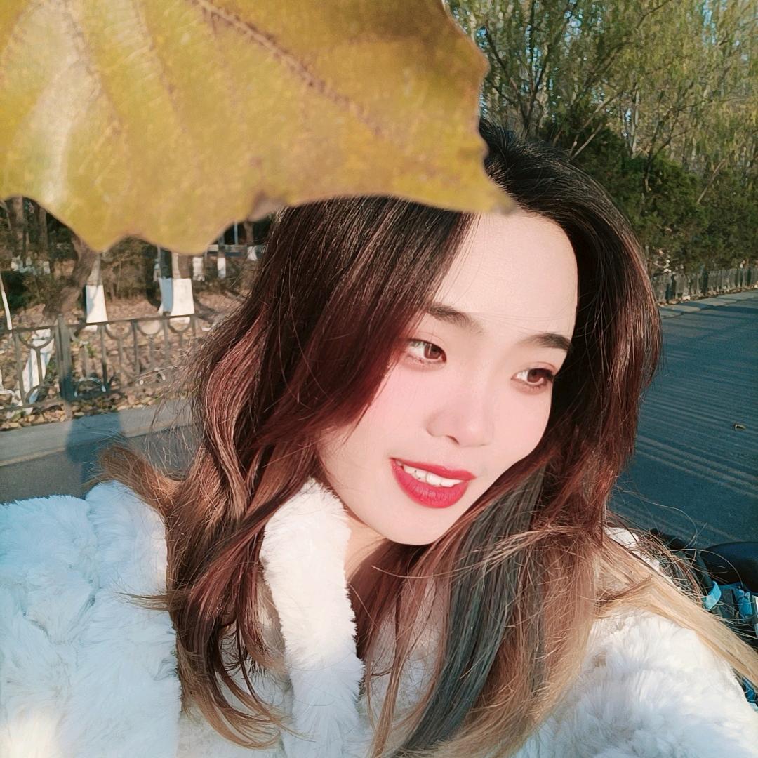 颜小萱