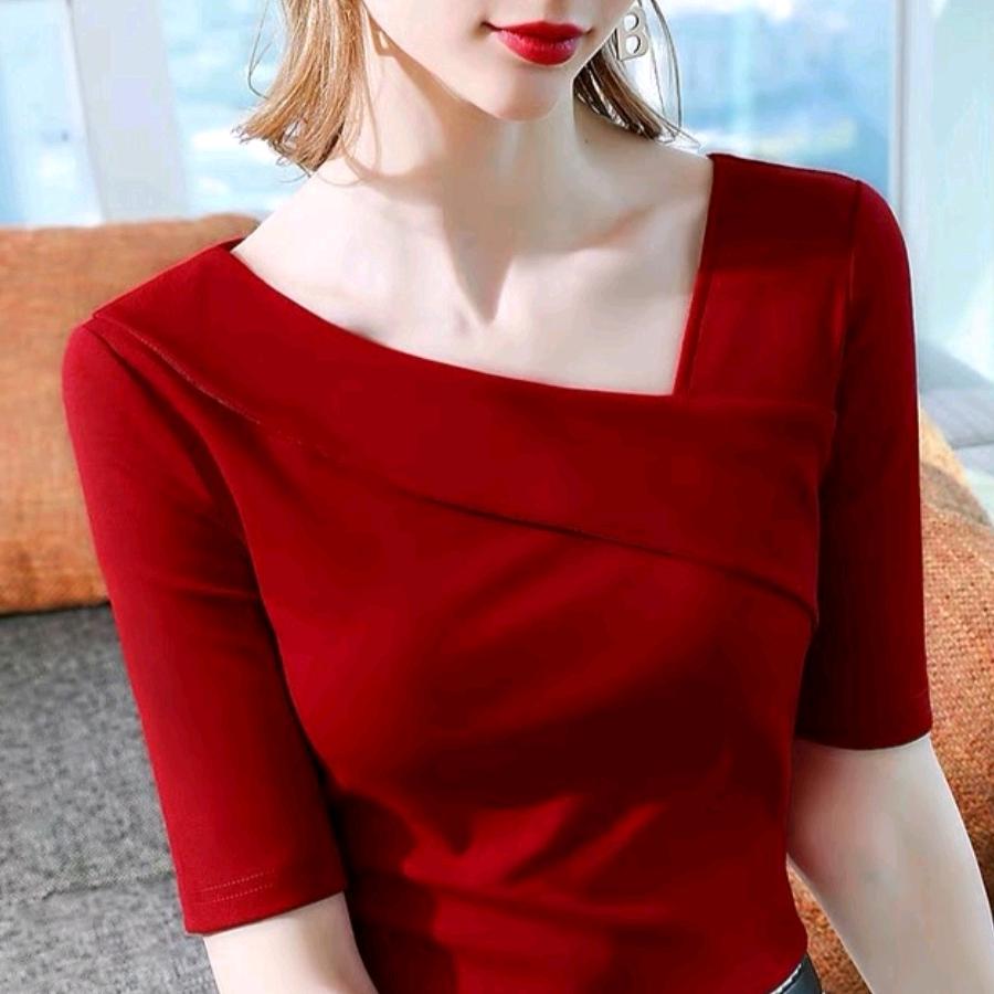 尚依媛休闲运动女装专营店