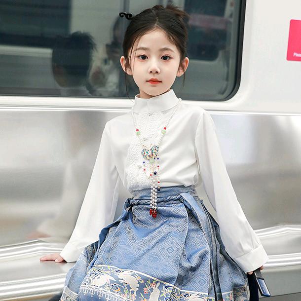 小洲同学原创汉服