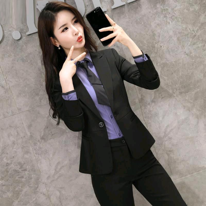 小姑娘