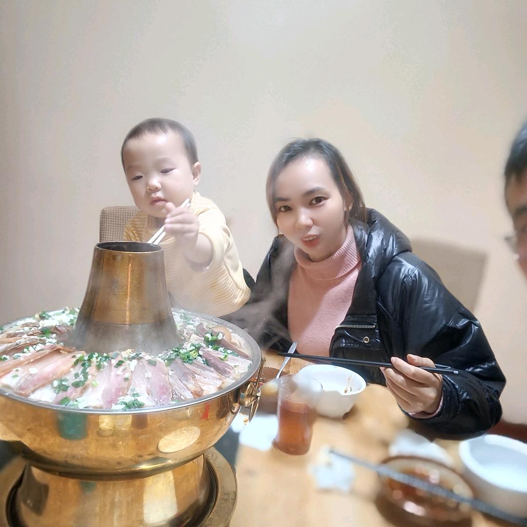 澹澹