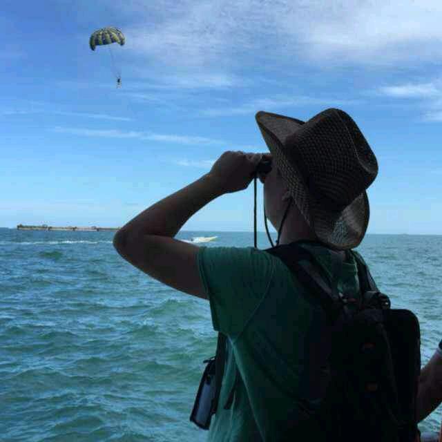 一个有腹肌的大果子