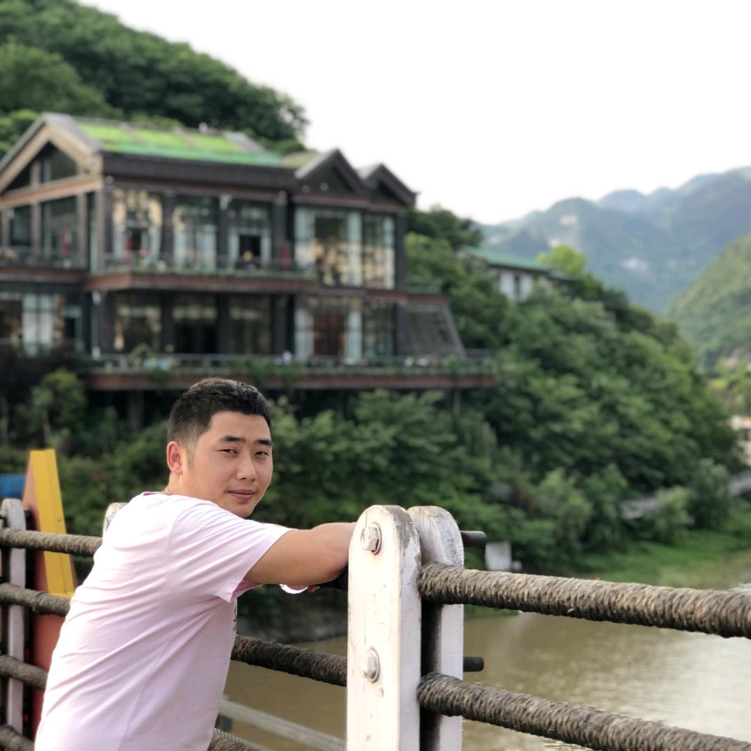 阿钧