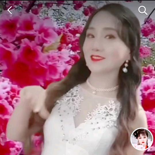 阳光女孩🌸💃🎤