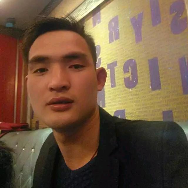 追梦的司机🍎