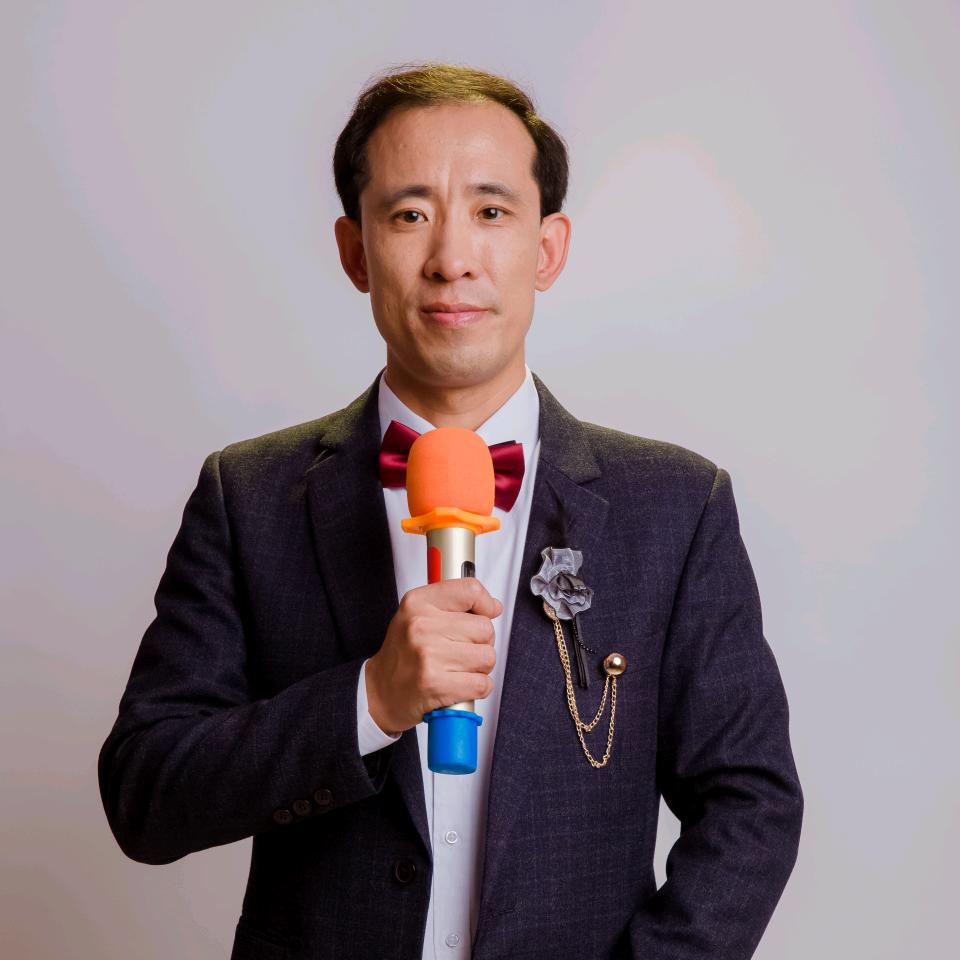 我是龙小小