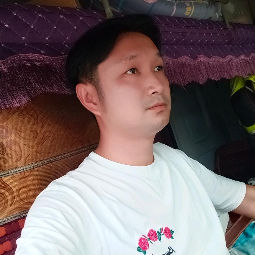 站在坟头上唱忐忑