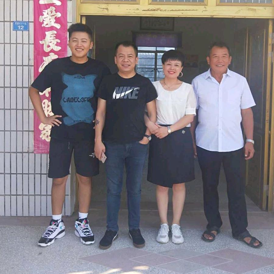李学芳
