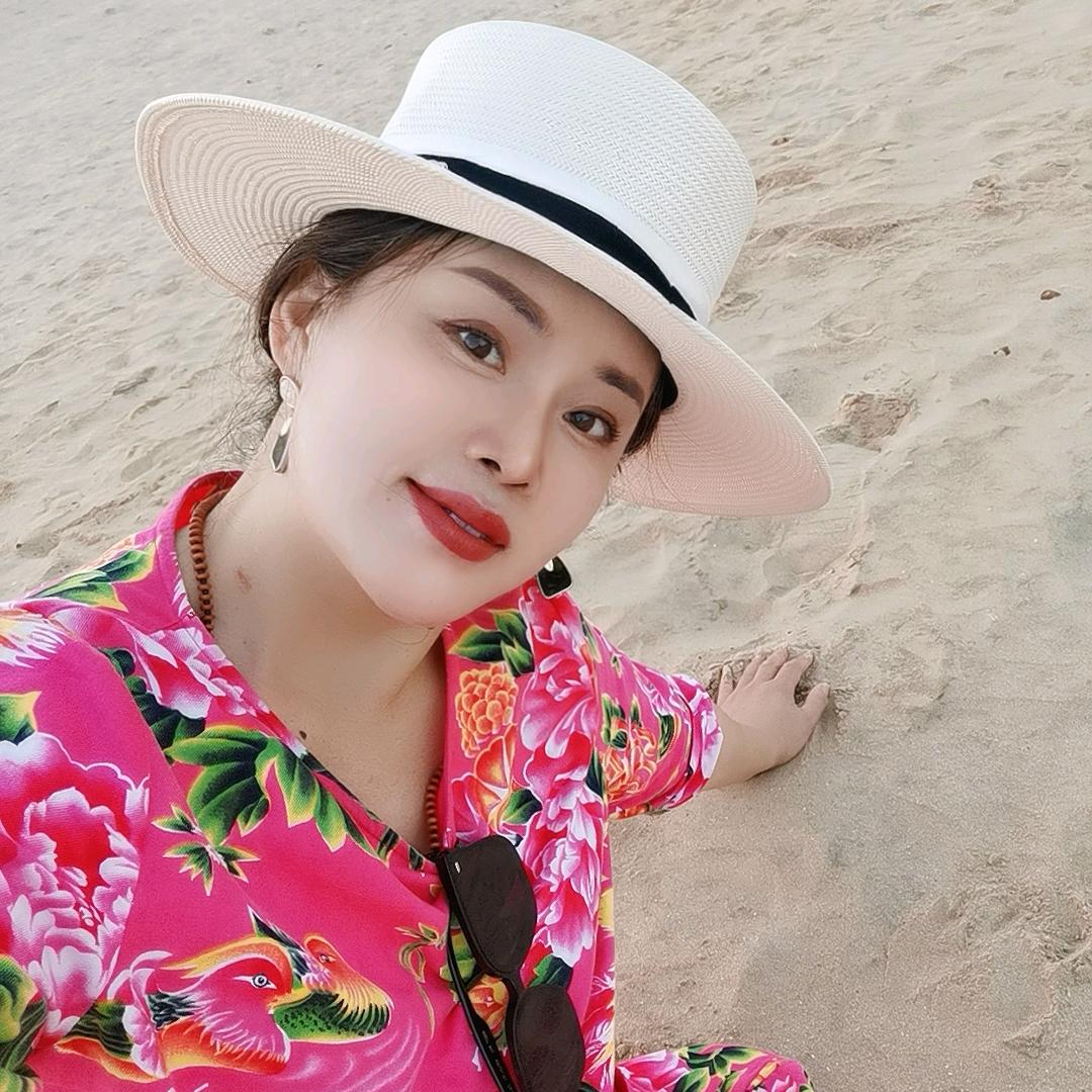 别出心裁服饰