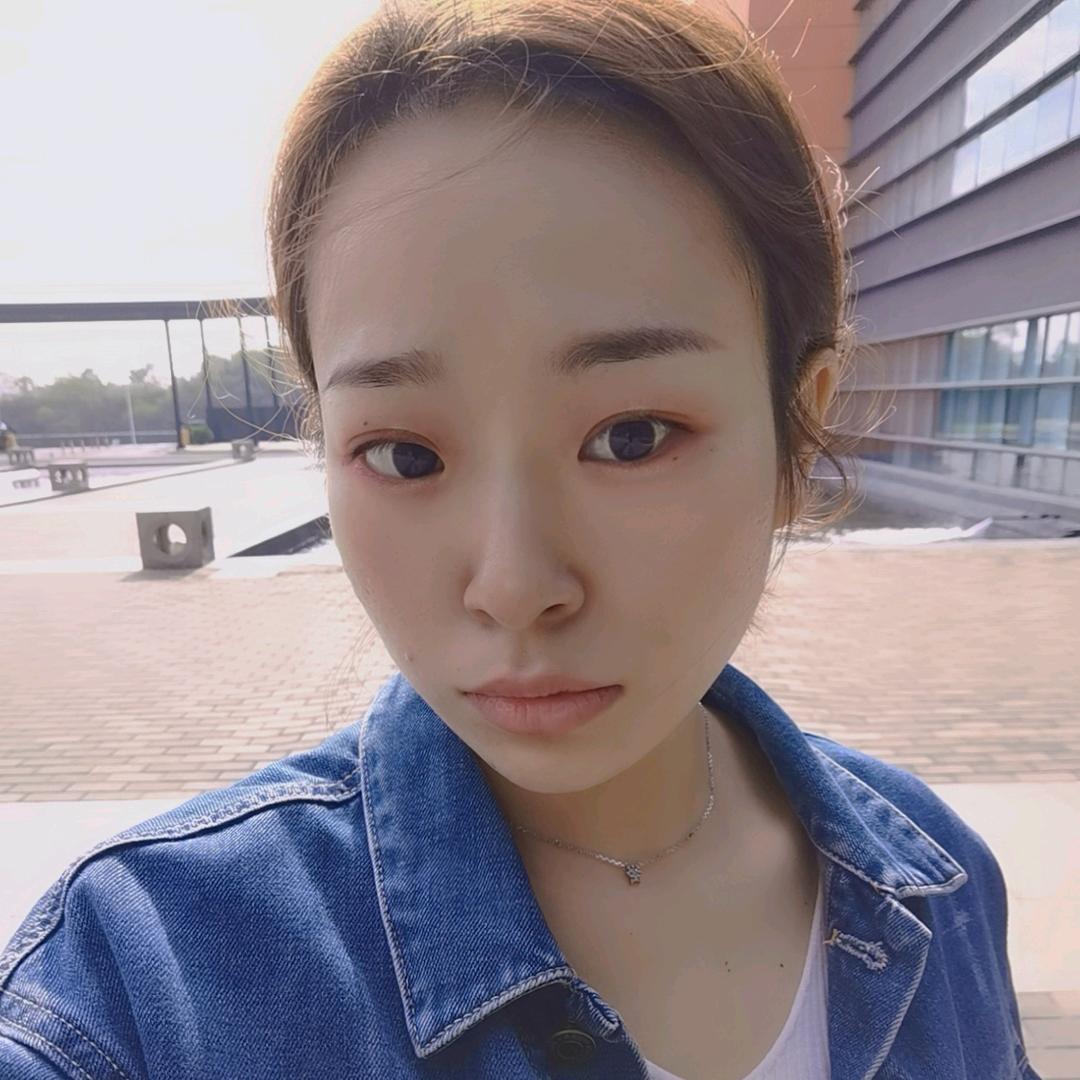 玲玲
