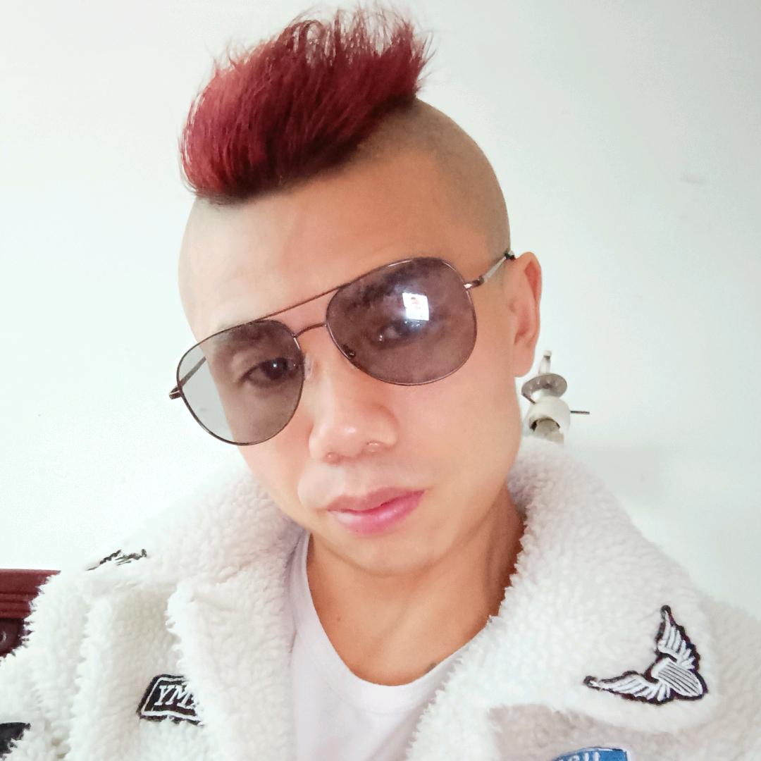 湖南，焊帝舞王