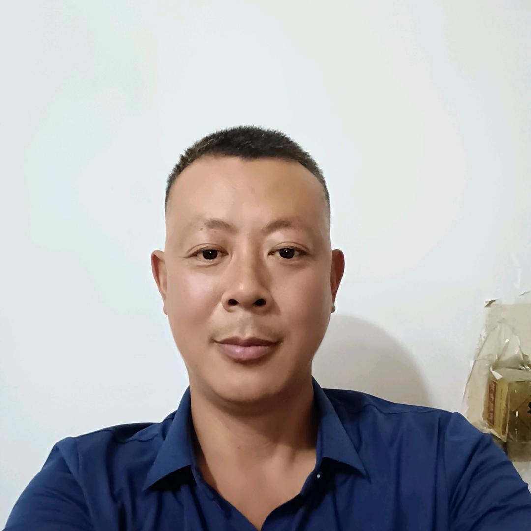 兵哥草莓早上市不断茬技术联盟
