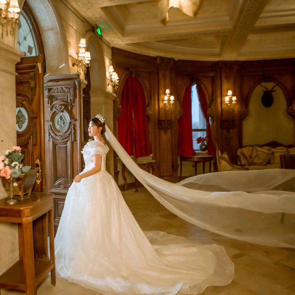 别拿菇娘跟淑女比